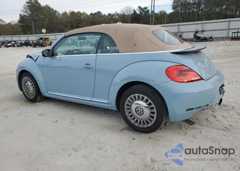 2013 Volkswagen Beetle from USA, damaged, VIN 3VW5X7AT8DM830440